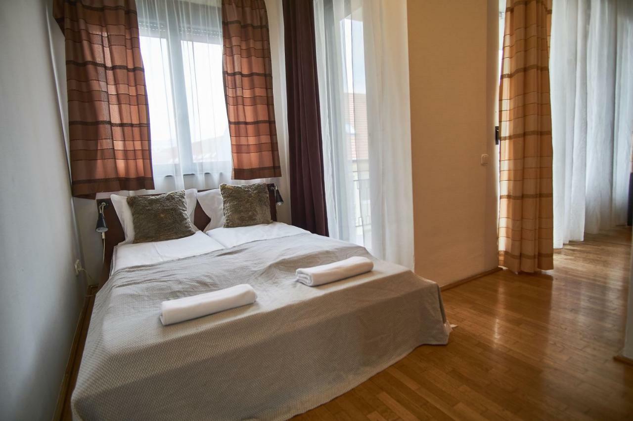 G1 Apartment - Budapest Luaran gambar